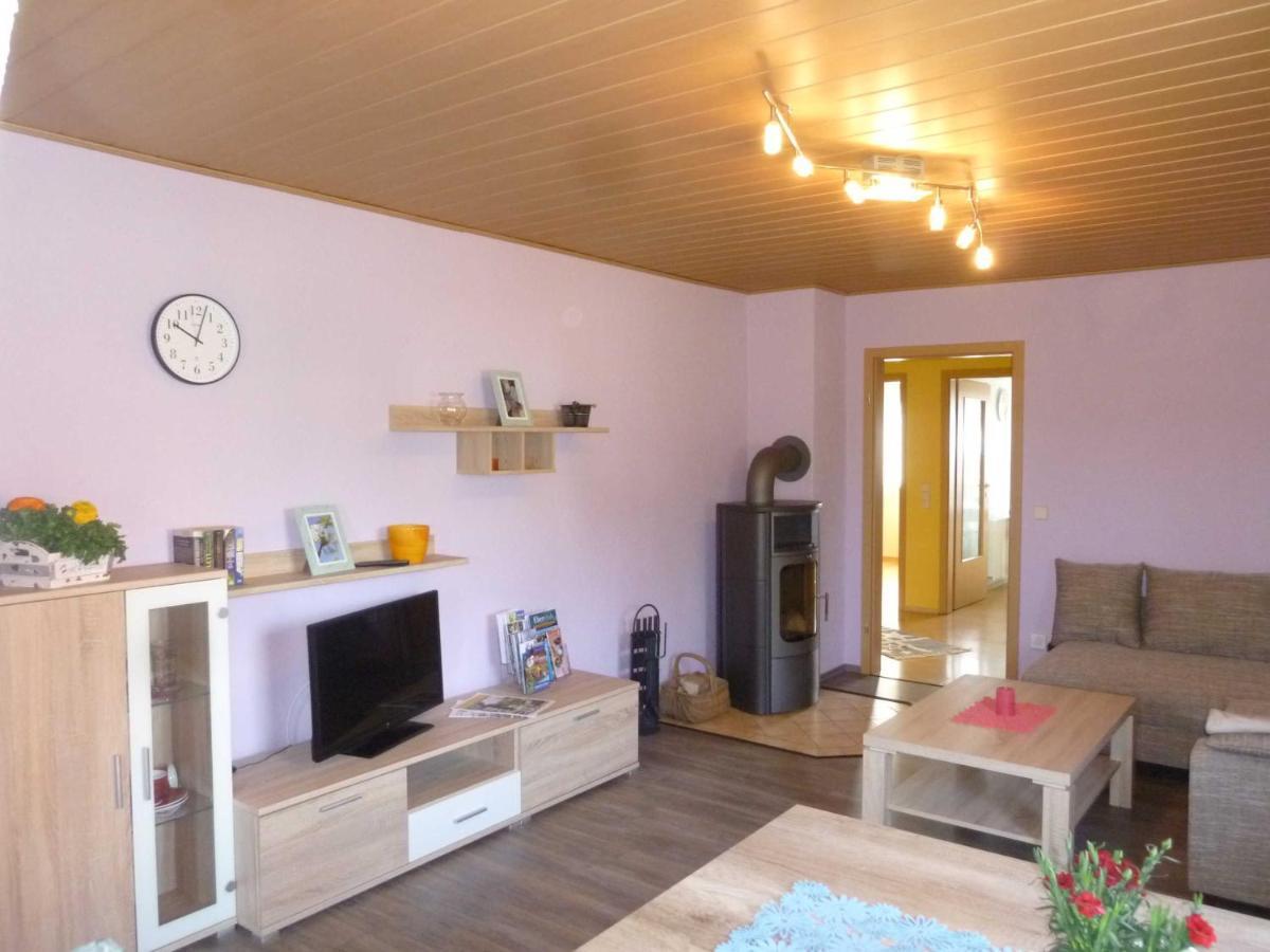 Ferienwohnung Schanbacher Oberzent ภายนอก รูปภาพ