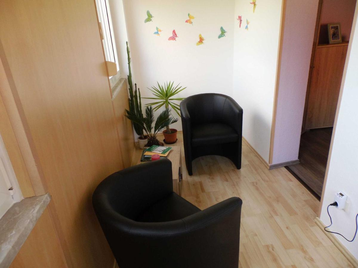 Ferienwohnung Schanbacher Oberzent ภายนอก รูปภาพ